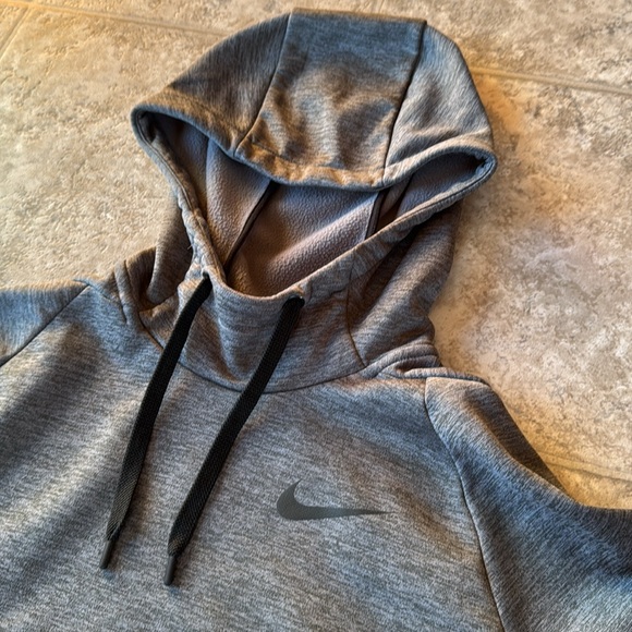 Nike Men's Gray Hoodie - Picture 2 of 4